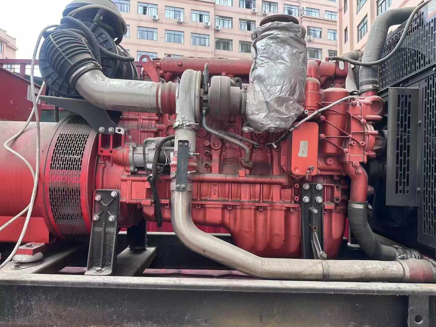 芷江如何选择适合 600kW 柴油发电机组的过载保护器?