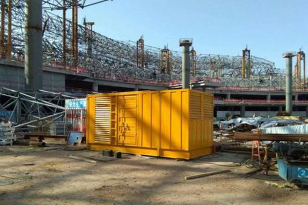 芷江发电机出租如何判断空气滤清器是否需要更换？