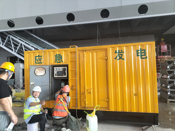 芷江怎样判断空气滤清器是否需要更换？