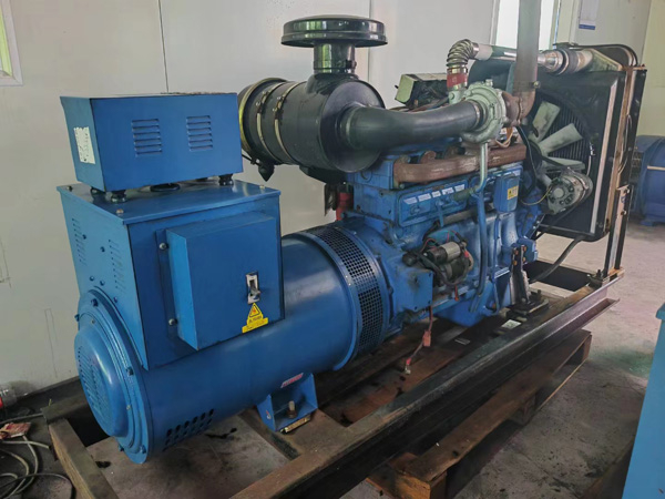 芷江100kW柴油发电机组使用多级机油有哪些优缺点？